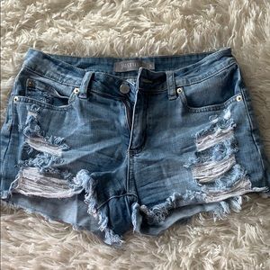 JUST USA light wash jean shorts